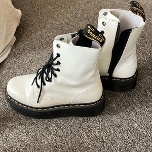 Jadon- Doc Martens- Platform